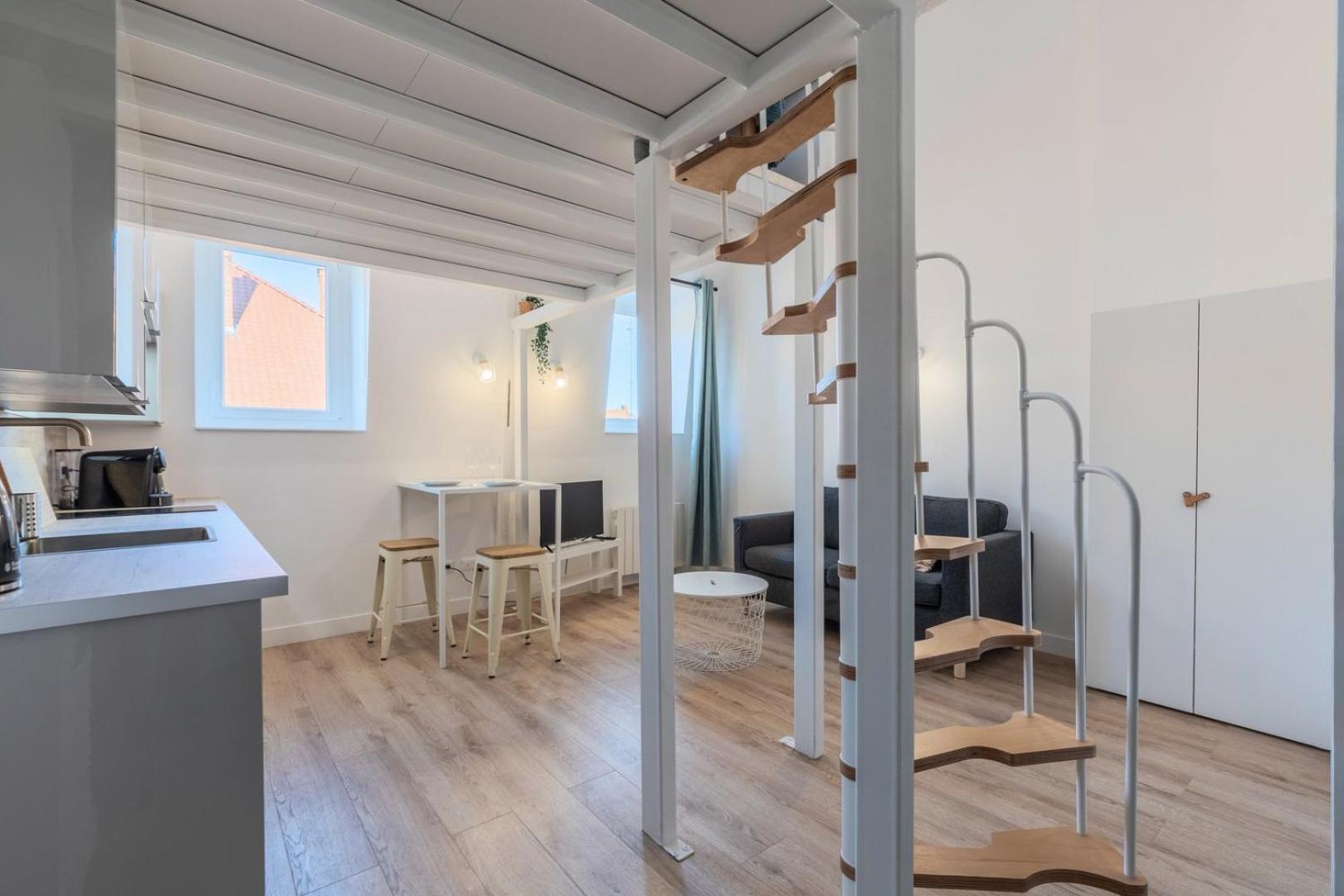 1 Bedroom Duplex Apartment, With Parking Tourcoing Zewnętrze zdjęcie